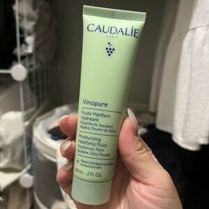 Caudalie mattifying moisturizing fluid